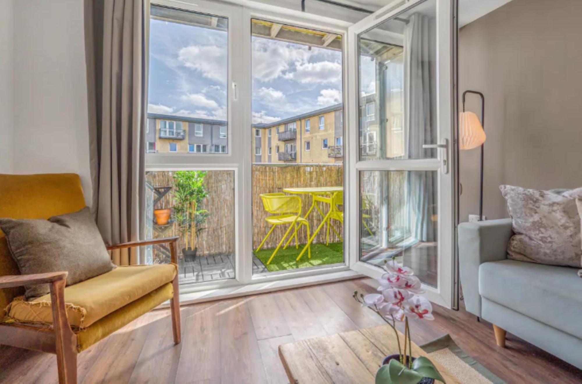 Oriental Suite 2 Bed 2 Bath Netflix And Free Parking, Games- Maihom Μπέρμιγχαμ Εξωτερικό φωτογραφία