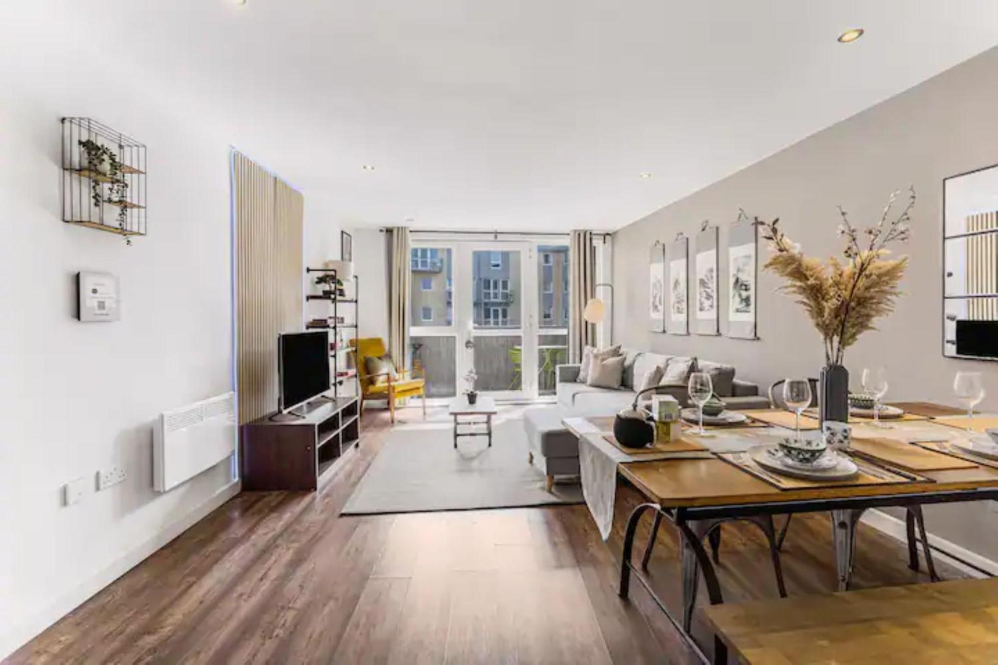 Oriental Suite 2 Bed 2 Bath Netflix And Free Parking, Games- Maihom Μπέρμιγχαμ Εξωτερικό φωτογραφία